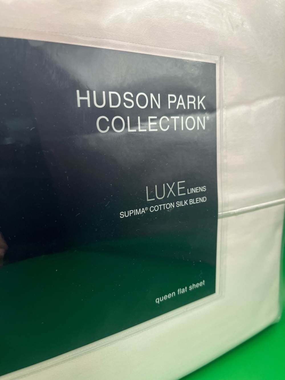Hudson Park Collection Luxe Linens New Queen Flat Sheet Silk Blend in Blush - Picture 3 of 3